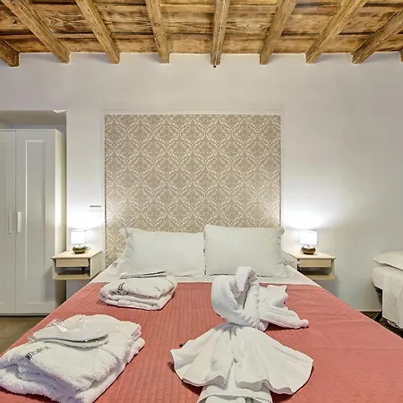 Casa Capocci 68